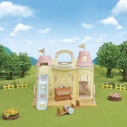 Sylvanian Families - Guardería Del Castillo -Juguete Descuento Tienda medias 599